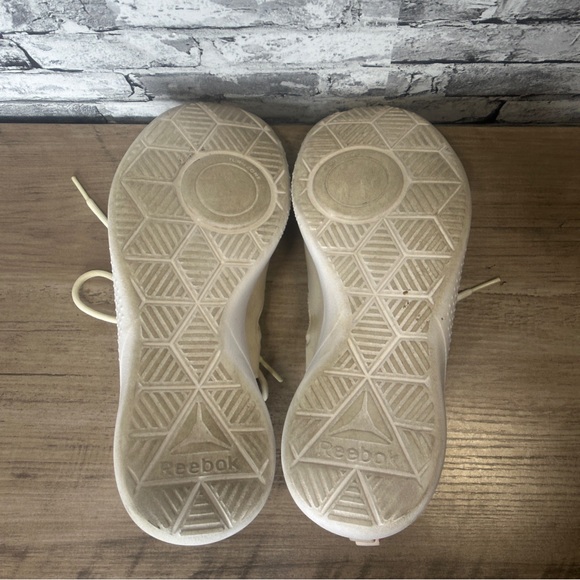 GUC Reebok Women’s Cardio Motion Cross Trainer Beige and Pink Casual Size 9 - Picture 10 of 13